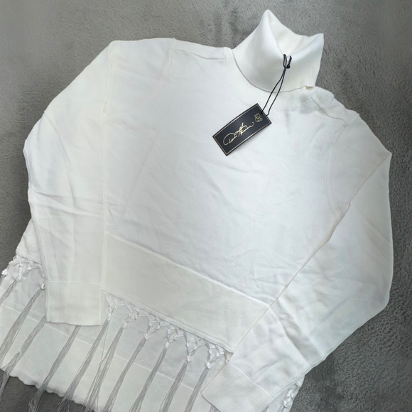 DG2 by Diane Gilman Sweaters - DG2 Diane Gilman White Turtleneck Sweater Fringe Trim Tassel Detail Size L NWT
